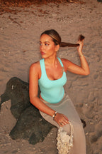 Signature Tank Mint