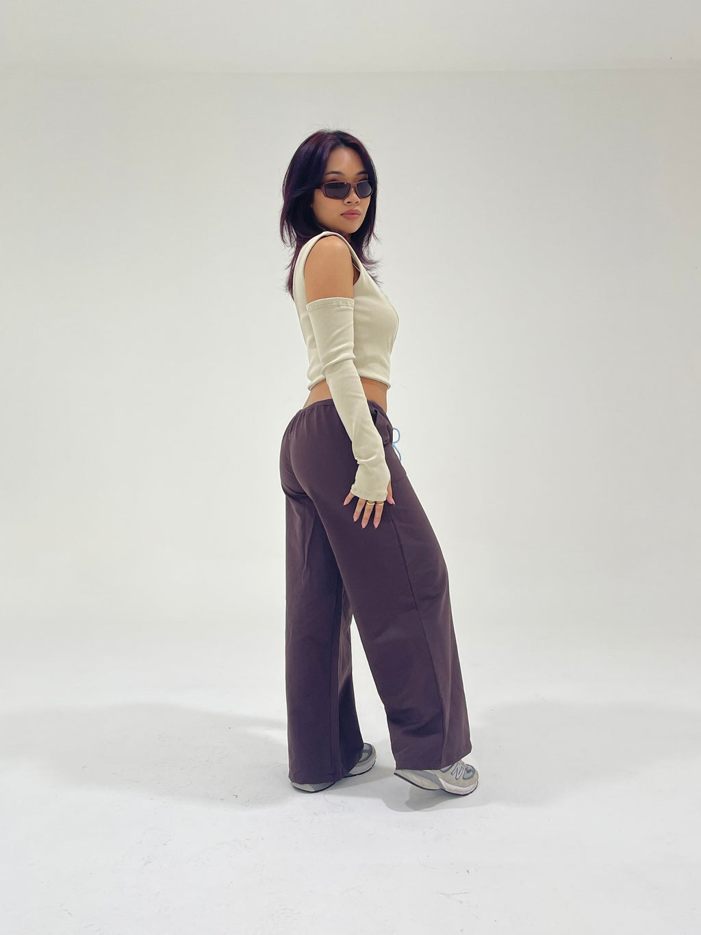 CUT-OUT TOP BEIGE